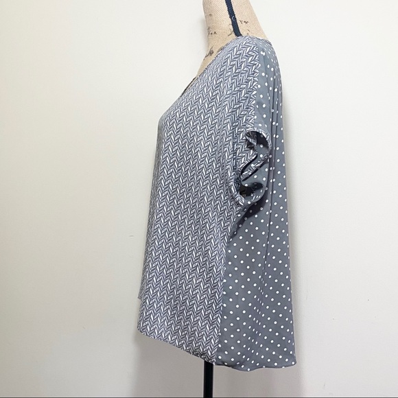 Alfani gray and white multi pattern blouse - Picture 3 of 4